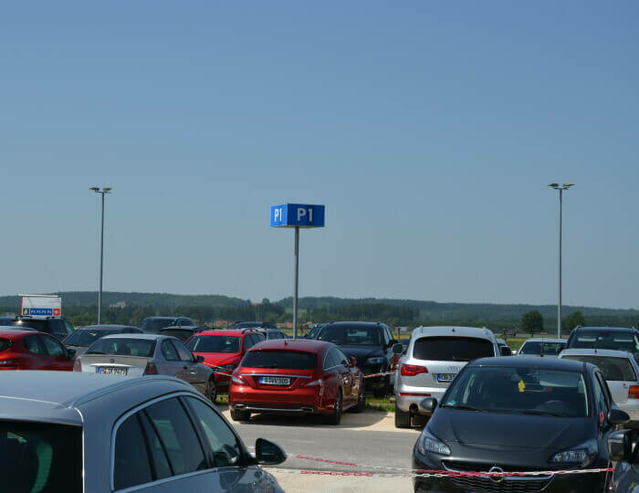 Allgäu Airport Parkplatz P1 am Flughafen Memmingen